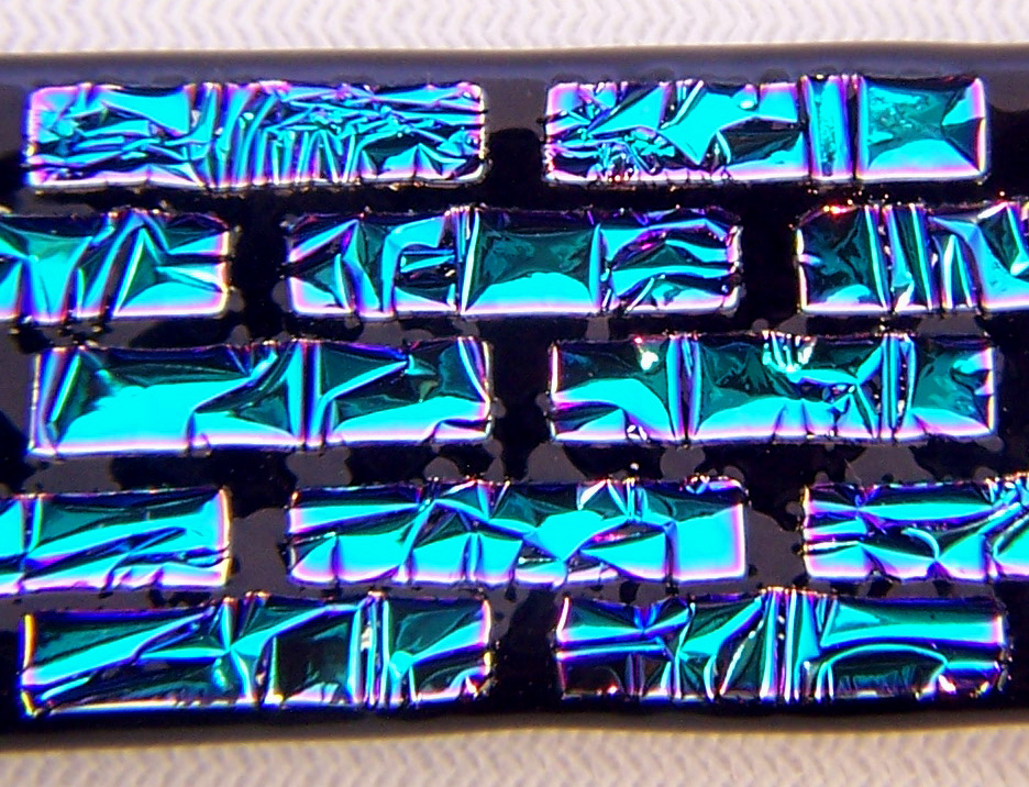 Dichroic Glass:CBS 90 COE 1/2" Stripes 3"Sq Green/Magenta/Blue on Thin Black 